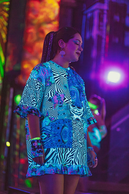 Psyhibit - Runway Outfit #10 (Size L/XL)